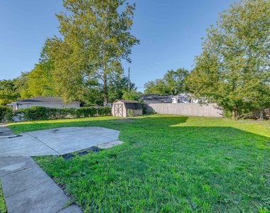 44 Laurel Trail - Photo Thumbnail 26