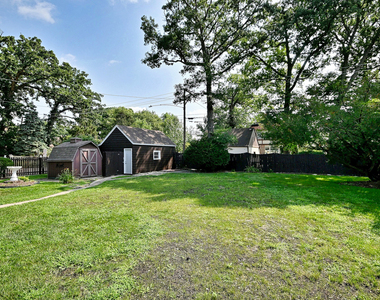 2147 N 78th Avenue - Photo Thumbnail 40