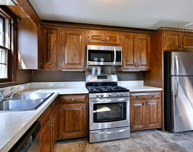 2147 N 78th Avenue - Photo Thumbnail 17