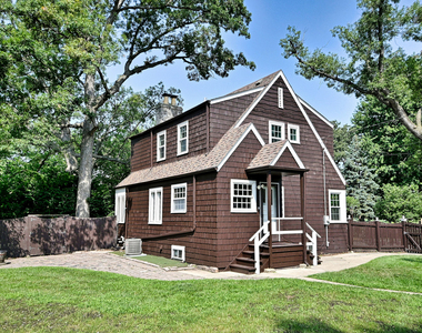 2147 N 78th Avenue - Photo Thumbnail 38
