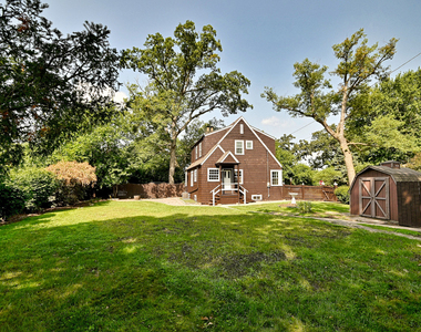 2147 N 78th Avenue - Photo Thumbnail 37