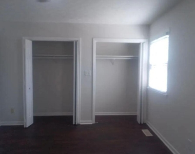 595 Wedgewood Drive - Photo Thumbnail 7