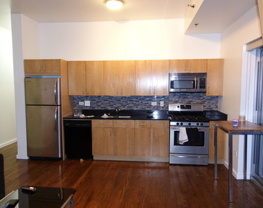 1620 S Michigan Avenue - Photo Thumbnail 4