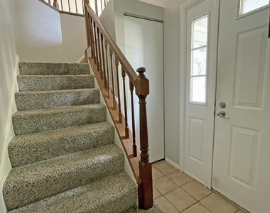 238 Green Knoll Lane - Photo Thumbnail 16