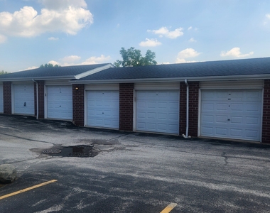 16661 Liberty Circle - Photo Thumbnail 12
