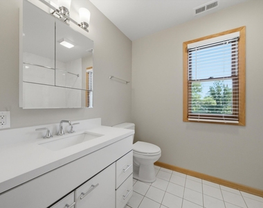 586 S Hawthorne Avenue - Photo Thumbnail 25