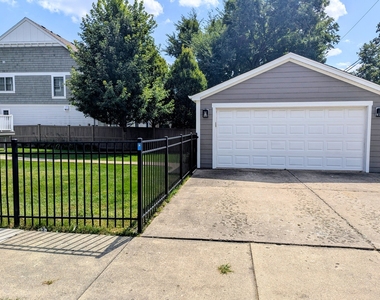 586 S Hawthorne Avenue - Photo Thumbnail 32
