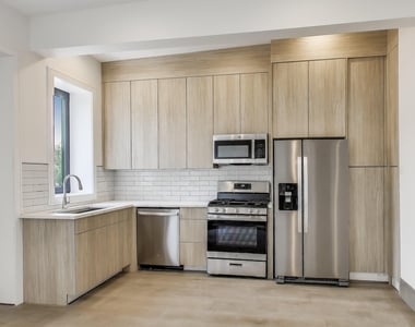 2023 N Drake Avenue - Photo Thumbnail 7