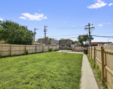 4751 W Monroe Street - Photo Thumbnail 12