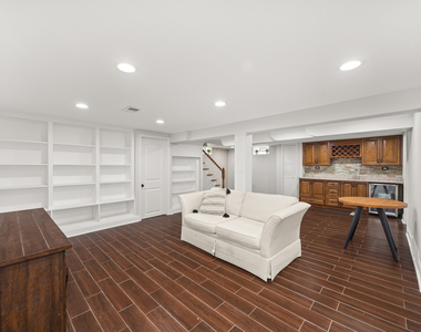 1625 Heidorn Avenue - Photo Thumbnail 12