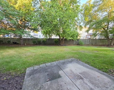 3959 Blackstone Drive - Photo Thumbnail 25