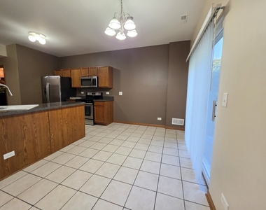 3959 Blackstone Drive - Photo Thumbnail 11