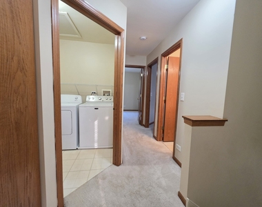 3959 Blackstone Drive - Photo Thumbnail 13
