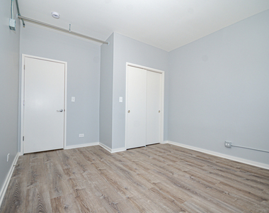 141 S Oak Park Avenue - Photo Thumbnail 9
