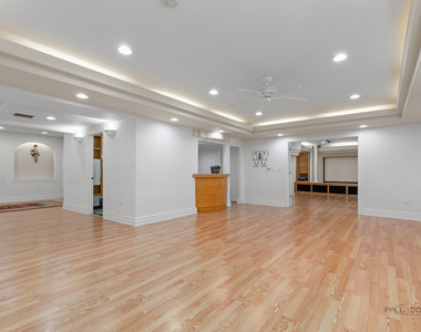 312 Camargo Court - Photo Thumbnail 44