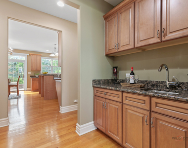 312 Camargo Court - Photo Thumbnail 11