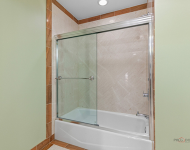 312 Camargo Court - Photo Thumbnail 37