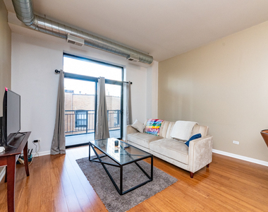 950 W Leland Avenue - Photo Thumbnail 4