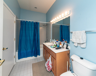 950 W Leland Avenue - Photo Thumbnail 12