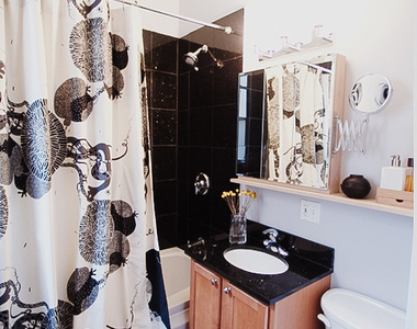 3312 W Wabansia Avenue - Photo Thumbnail 9
