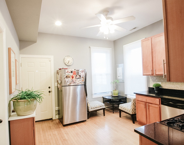 3312 W Wabansia Avenue - Photo Thumbnail 4