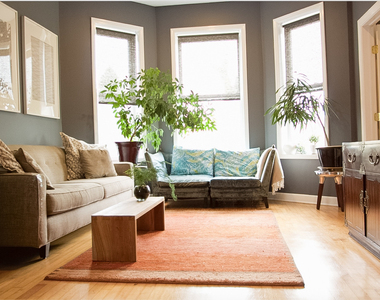 3312 W Wabansia Avenue - Photo Thumbnail 2