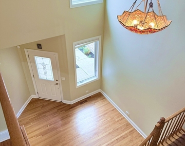 168 Mayo Court - Photo Thumbnail 4