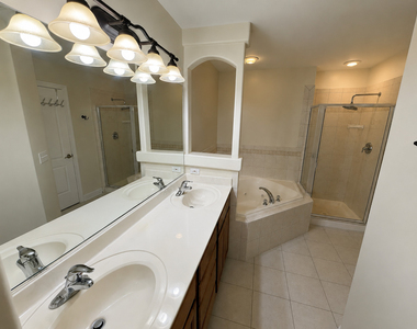 168 Mayo Court - Photo Thumbnail 14