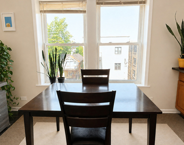 1626 W Farwell Avenue - Photo Thumbnail 8