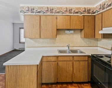 17754 Rosewood Drive - Photo Thumbnail 2