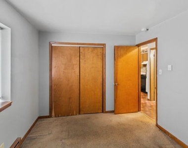 17754 Rosewood Drive - Photo Thumbnail 5