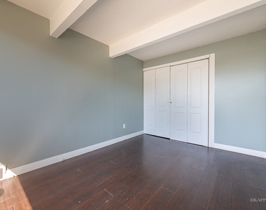 4800 S Drexel Boulevard - Photo Thumbnail 16