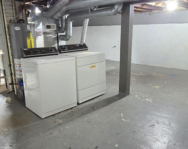 257 Franklin Boulevard - Photo Thumbnail 23