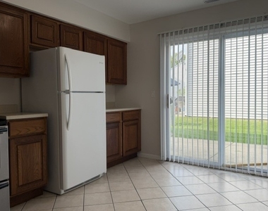 1235 Marywood Court - Photo Thumbnail 2