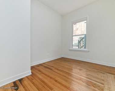 1618 W Chicago Avenue - Photo Thumbnail 12