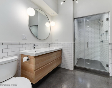 1618 W Chicago Avenue - Photo Thumbnail 11