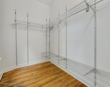 1618 W Chicago Avenue - Photo Thumbnail 16