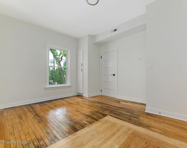 1618 W Chicago Avenue - Photo Thumbnail 9