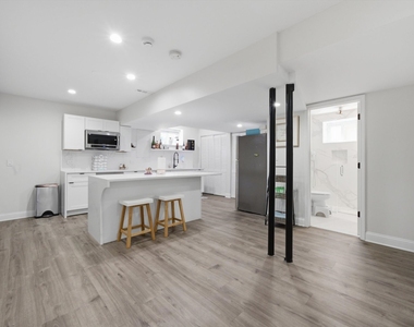 4623 S Kilpatrick Avenue - Photo Thumbnail 29