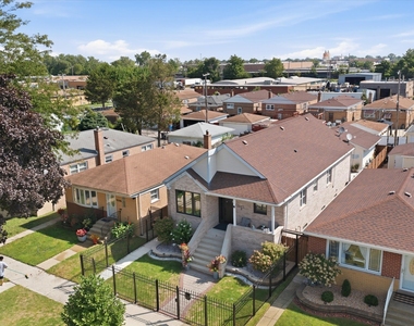 4623 S Kilpatrick Avenue - Photo Thumbnail 39