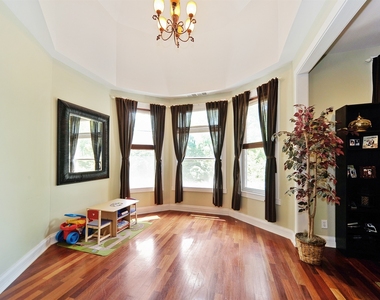 2650 W Logan Boulevard - Photo Thumbnail 3