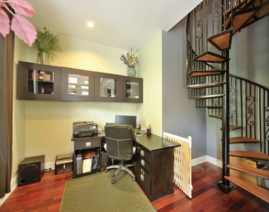 2650 W Logan Boulevard - Photo Thumbnail 5