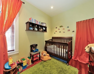 2650 W Logan Boulevard - Photo Thumbnail 11
