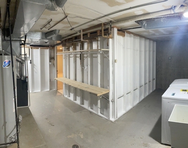 309 Elgin Avenue - Photo Thumbnail 9