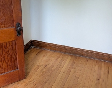 2435 W Thomas Street - Photo Thumbnail 5