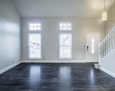1575 Stockton Lane - Photo Thumbnail 3