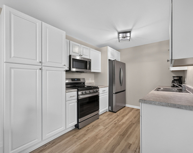 665 Thorntree Court - Photo Thumbnail 8