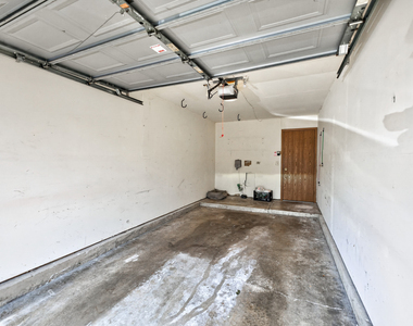 665 Thorntree Court - Photo Thumbnail 22