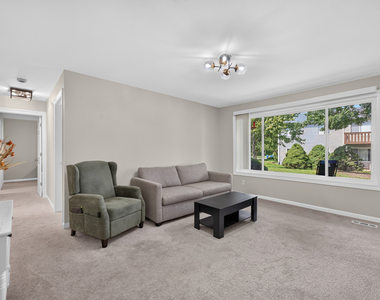 665 Thorntree Court - Photo Thumbnail 2