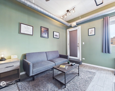 2221 N Lister Avenue - Photo Thumbnail 13